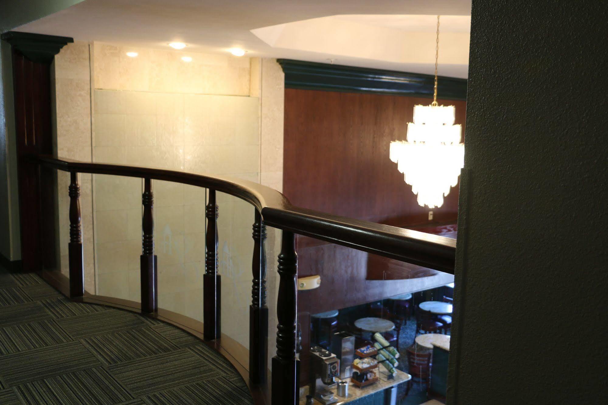 Guesthouse Inn & Suites Kelso/Longview Экстерьер фото
